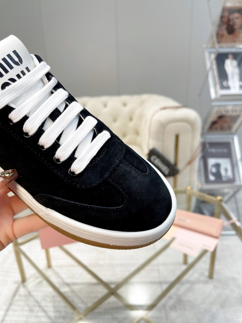 Miu Miu Casual Shoes